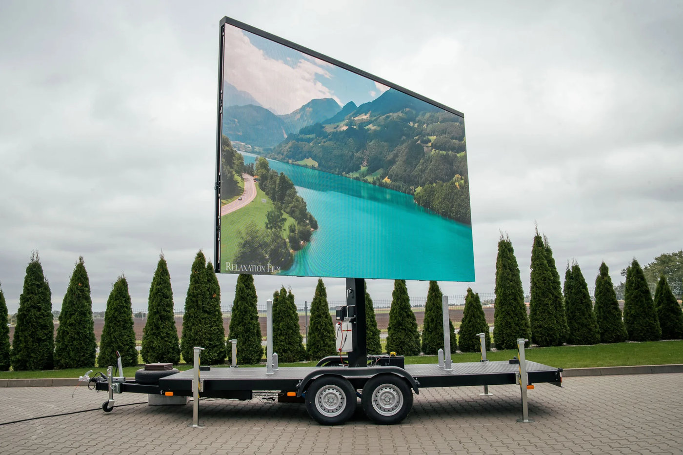 LED-Wand-Trailer
